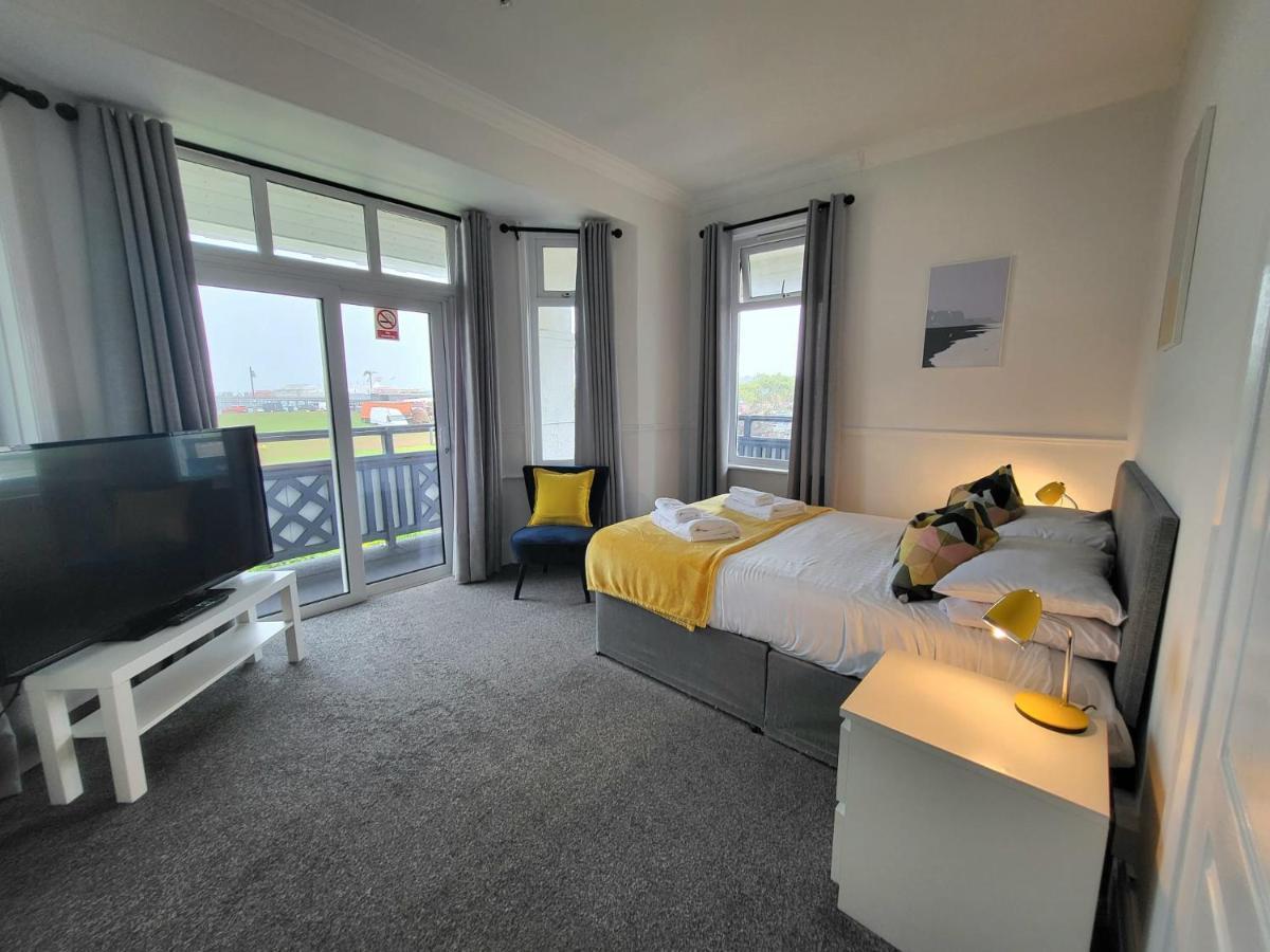 Beach Hotel Torbay B&B 페인턴 외부 사진