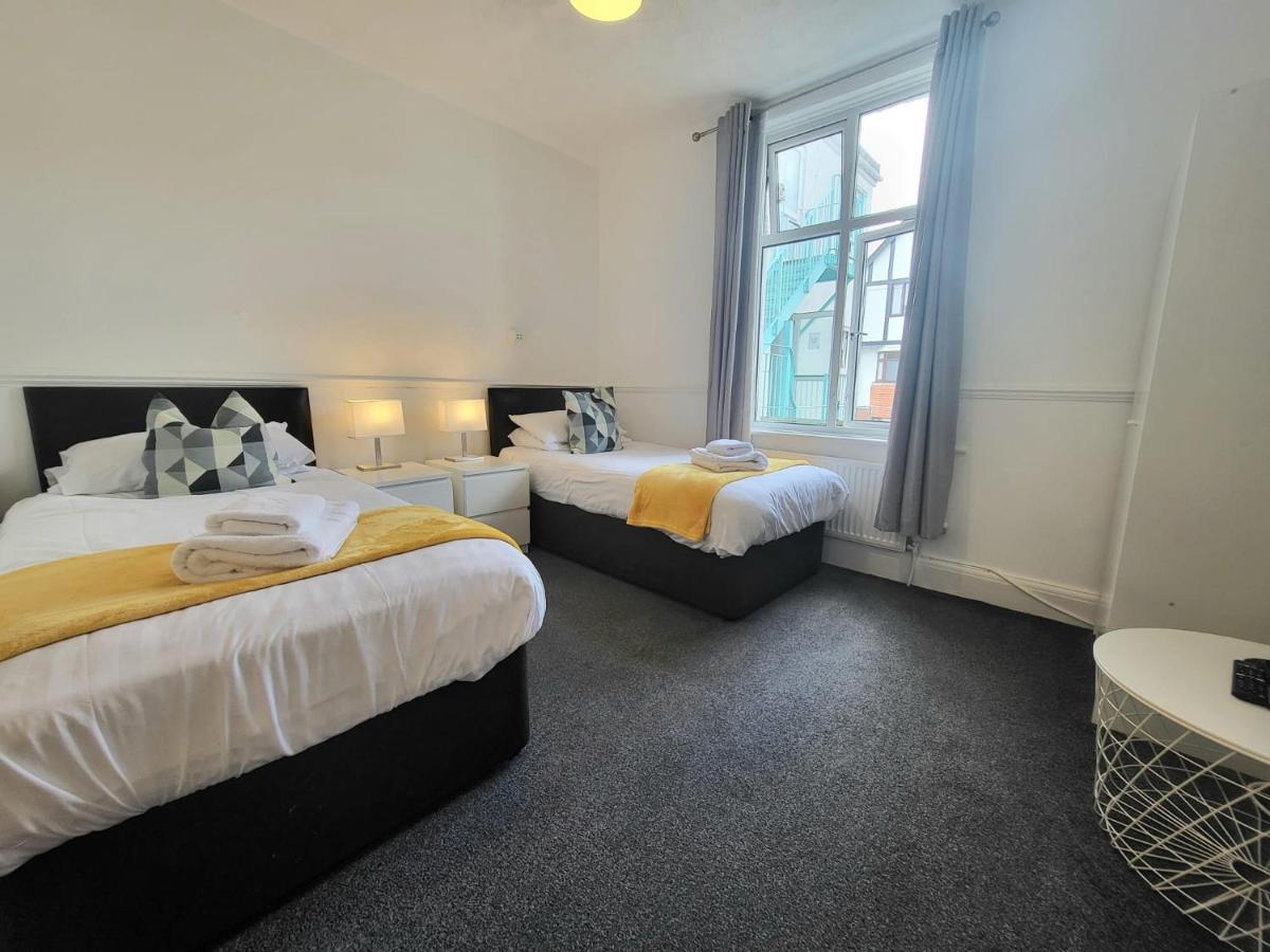 Beach Hotel Torbay B&B 페인턴 외부 사진
