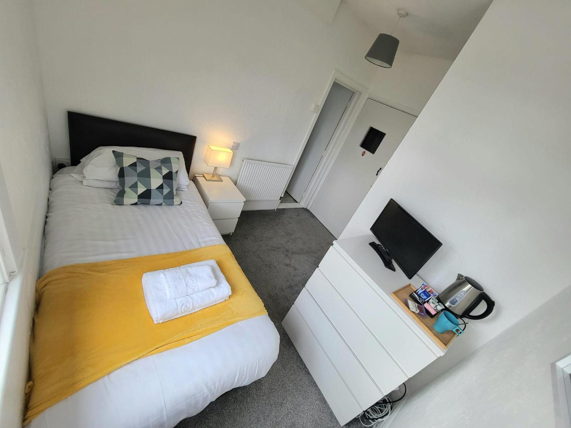 Beach Hotel Torbay B&B 페인턴 외부 사진